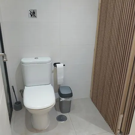 ático Acogedor, Céntrico Y A 2 Min De La Playa. Appartamento Fuengirola