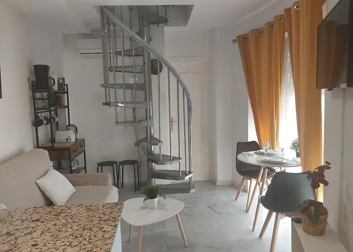 ático Acogedor, Céntrico Y A 2 Min De La Playa. Apartamento *