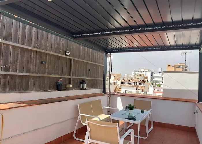 ático Acogedor, Céntrico Y A 2 Min De La Playa. Apartamento *